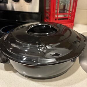 Xtrema Black Ceramic Non-toxic Versa Pan with Lid skillet braiser